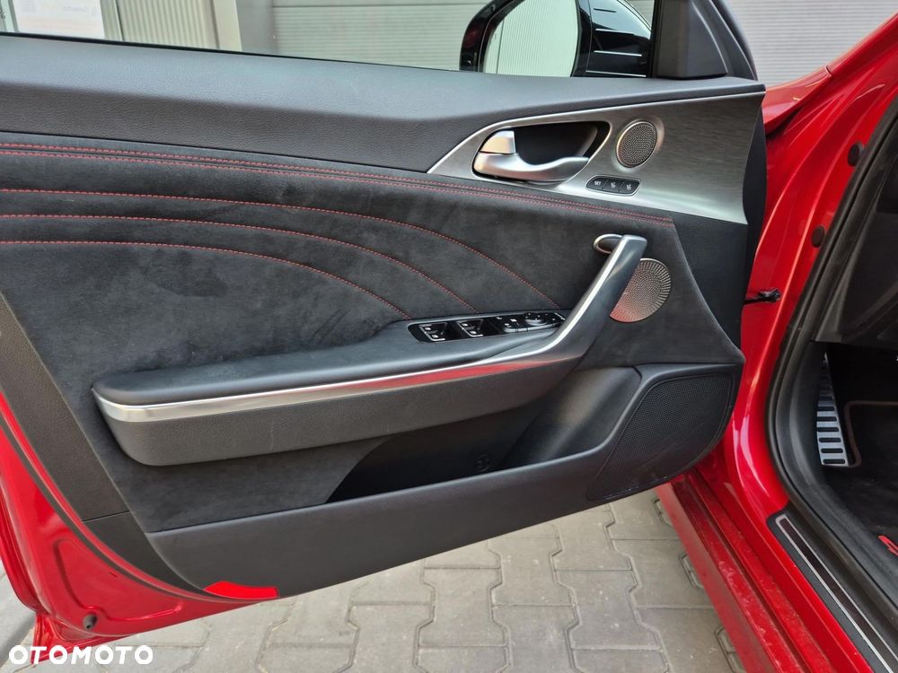 Kia Stinger 3.3 T-GDI V6 GT Prestige Line AWD - 11