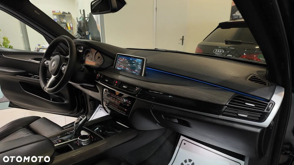 BMW X5 xDrive30d - 37