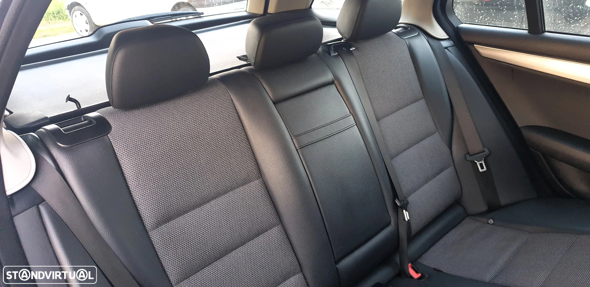 Mercedes-Benz C 220 CDi Avantgarde BlueEfficiency - 19