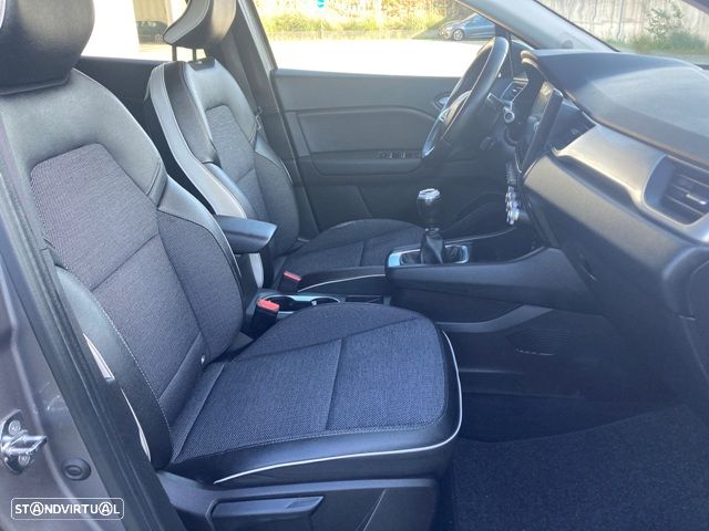 Renault Captur 1.0 TCe Exclusive - 37