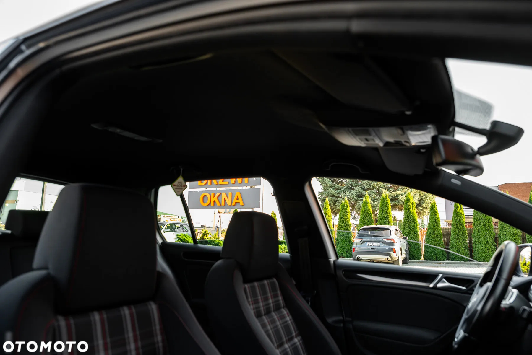 Volkswagen Golf 2.0 GTI DSG - 32