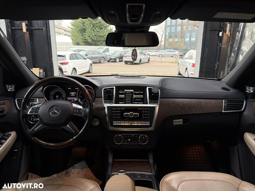 Mercedes-Benz ML 350 BlueTEC 4MATIC 7G-TRONIC - 16