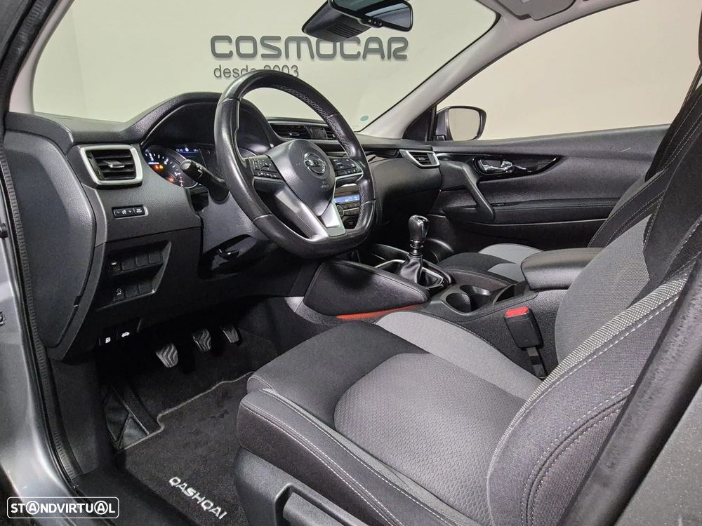 Nissan Qashqai 1.5 dCi N-Connecta J18 - 9
