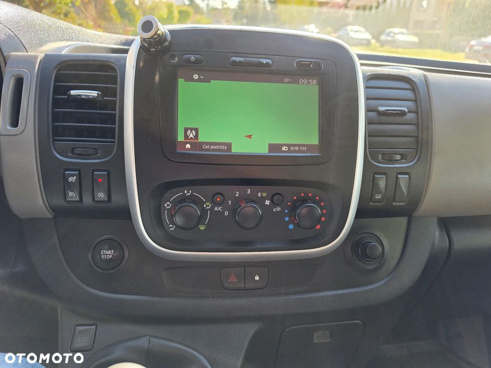 Renault Trafic - 11