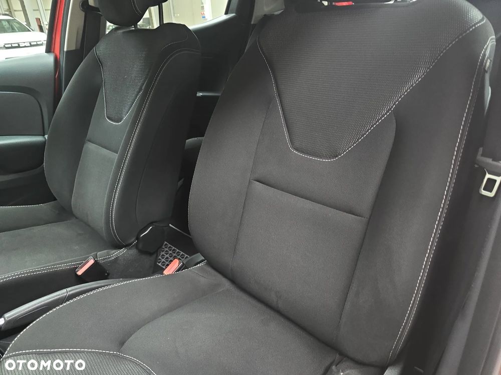 Renault Clio 1.2 16V Alize - 12