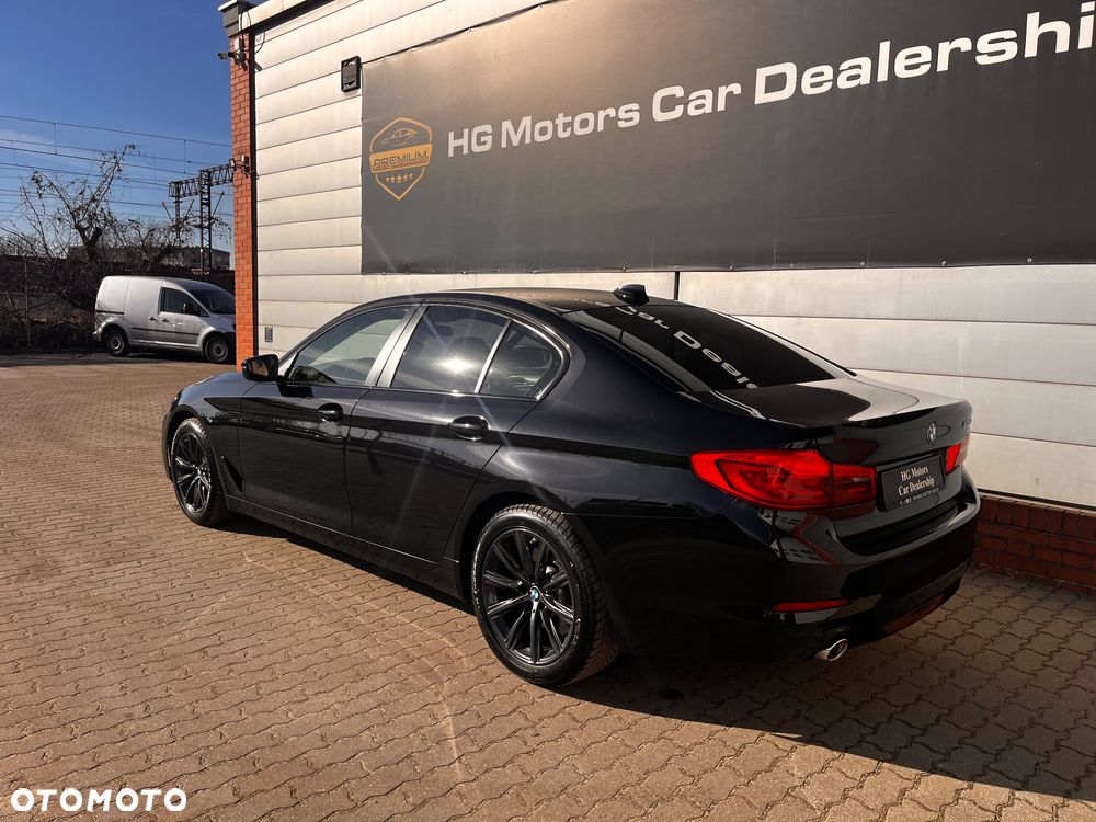 BMW Seria 5 530d Sport Line - 7
