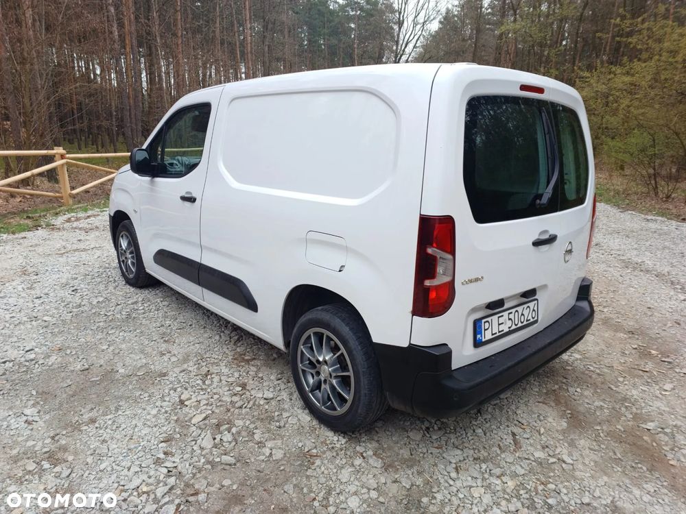 Opel Combo 1.5 CDTI Essentia S&S - 5