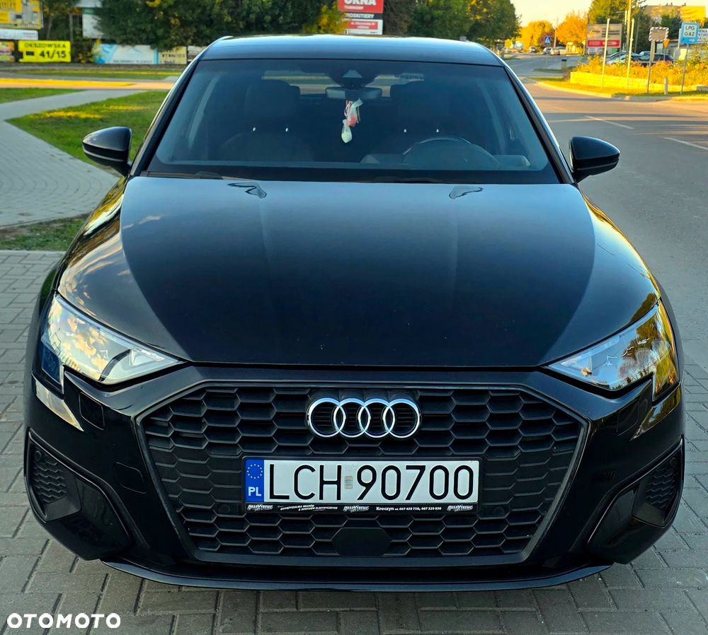 Audi A3 Sportback - 1