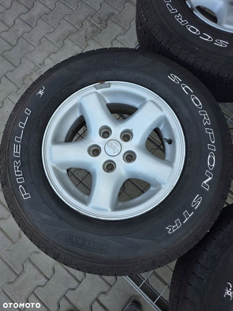 JEEP GRAND CHEROKEE KOŁA FELGI ALUMINIOWE R15 OPONY PIRELLI 225/75 - 5