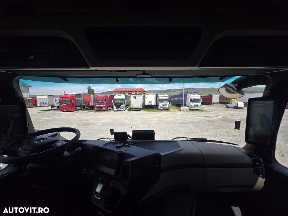 Mercedes-Benz Actros 1848 LS - 16