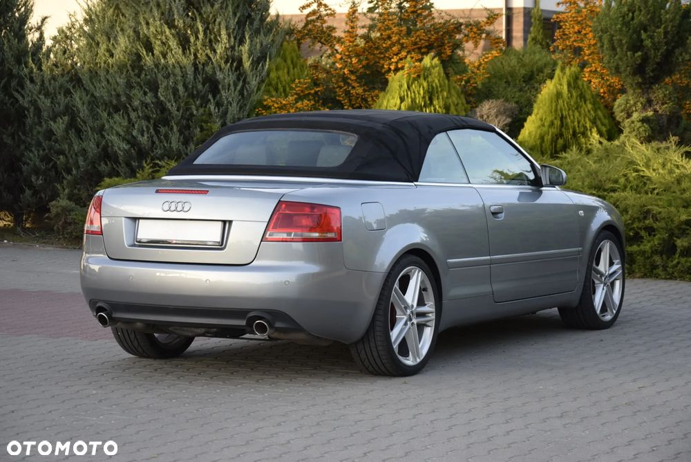 Audi A4 Cabrio 1.8T Multitronic - 11