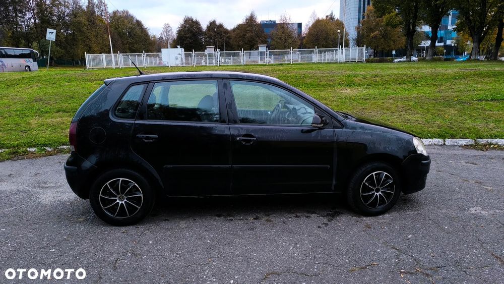 Volkswagen Polo 1.4 TDI Comfortline - 9