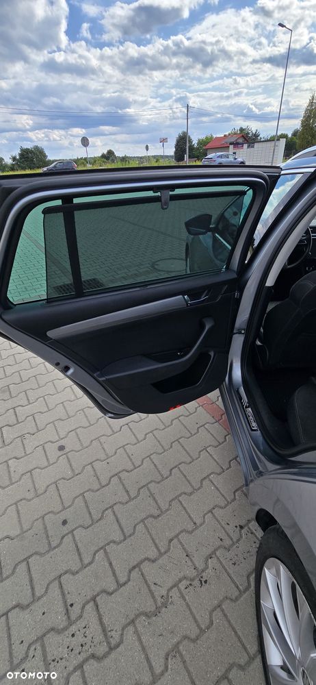 Skoda Superb 2.0 TDI 4x4 Style DSG - 17