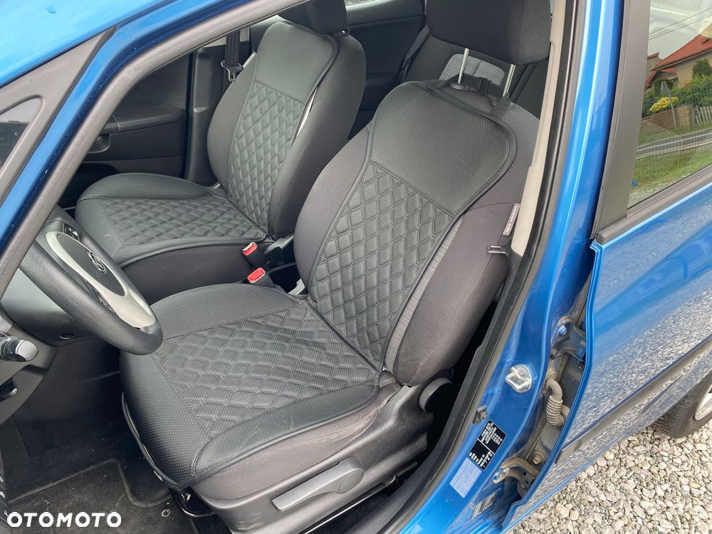 Kia Venga 1.6 CVVT Vision - 21
