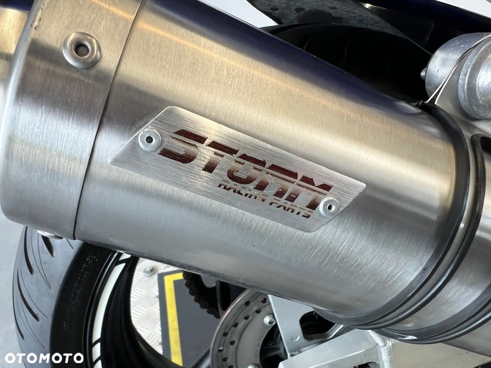 Yamaha R6 - 11