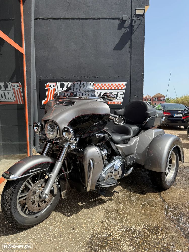 Harley-Davidson FLHT TRI GLIDE - 9