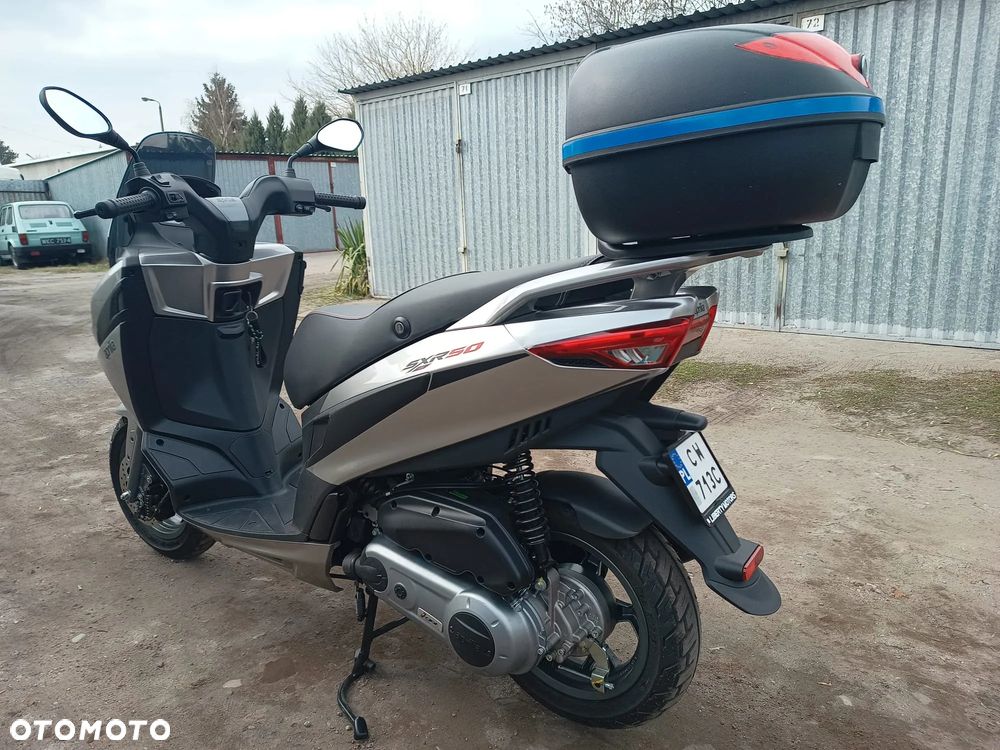 Aprilia SX - 6