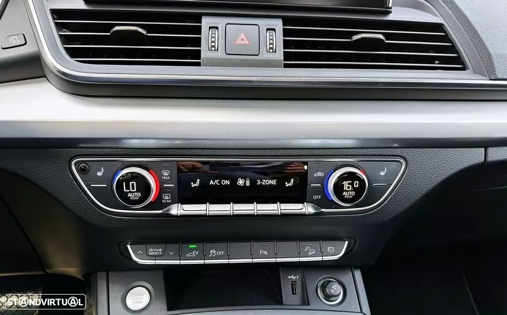 Audi Q5 50 TFSIe quattro S tronic S line business - 16