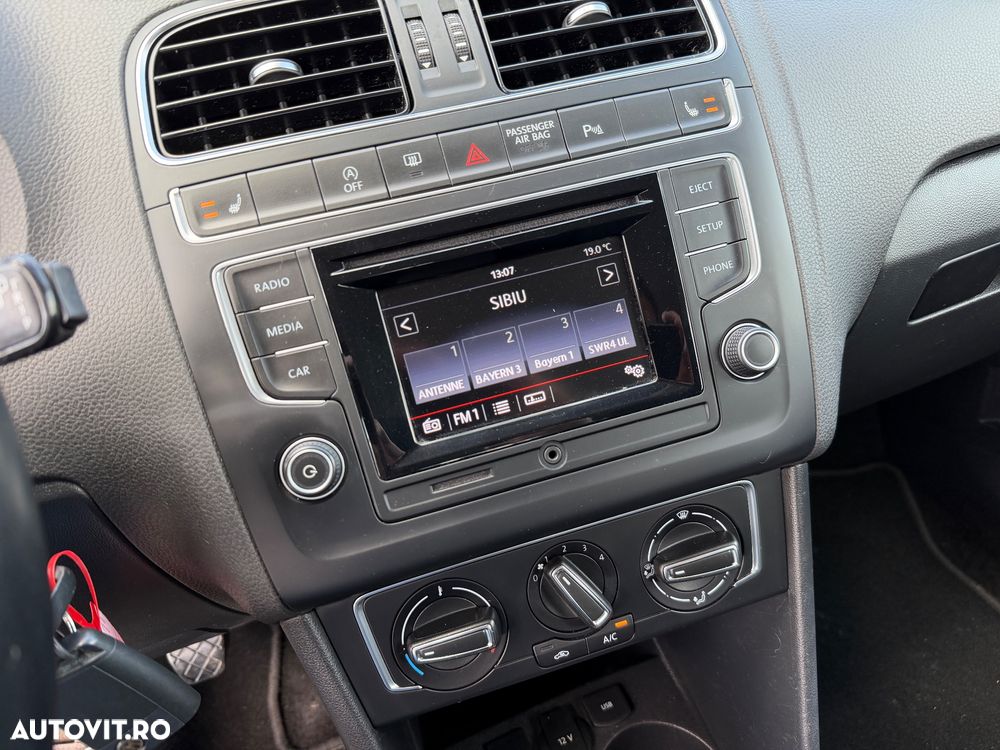 Volkswagen Polo 1.2 TSI Blue Motion Technology Lounge - 14