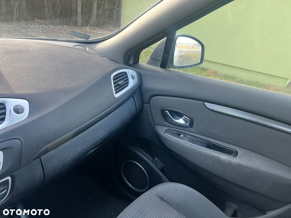 Renault Scenic 1.9 dCi Confort Expression - 15