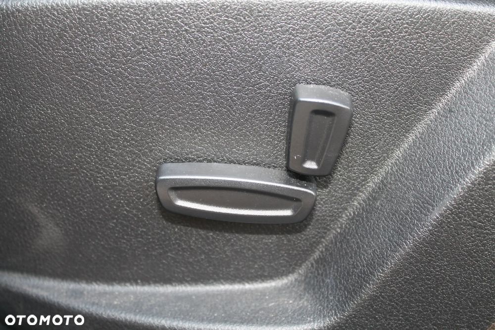 Ford S-Max 2.0 TDCi Ambiente - 10