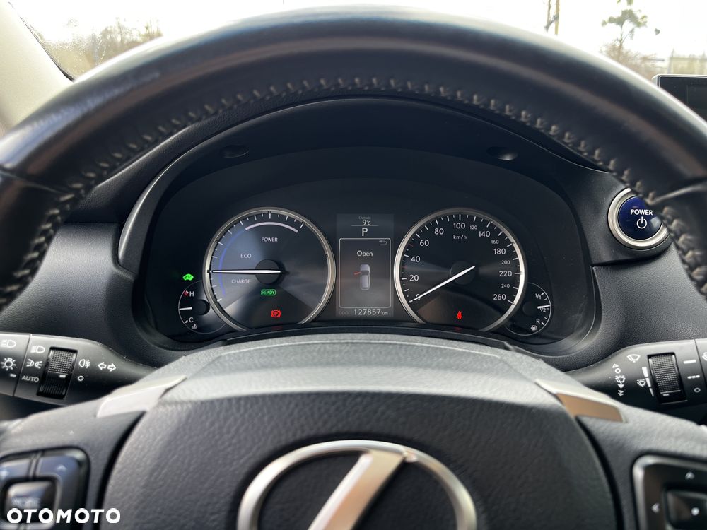 Lexus NX 300h Comfort AWD - 9