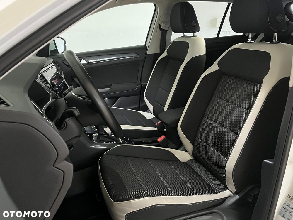 Volkswagen T-Roc 1.5 TSI ACT Premium DSG - 32