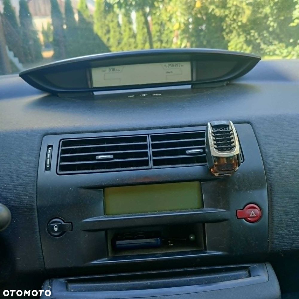 Citroën C4 - 7
