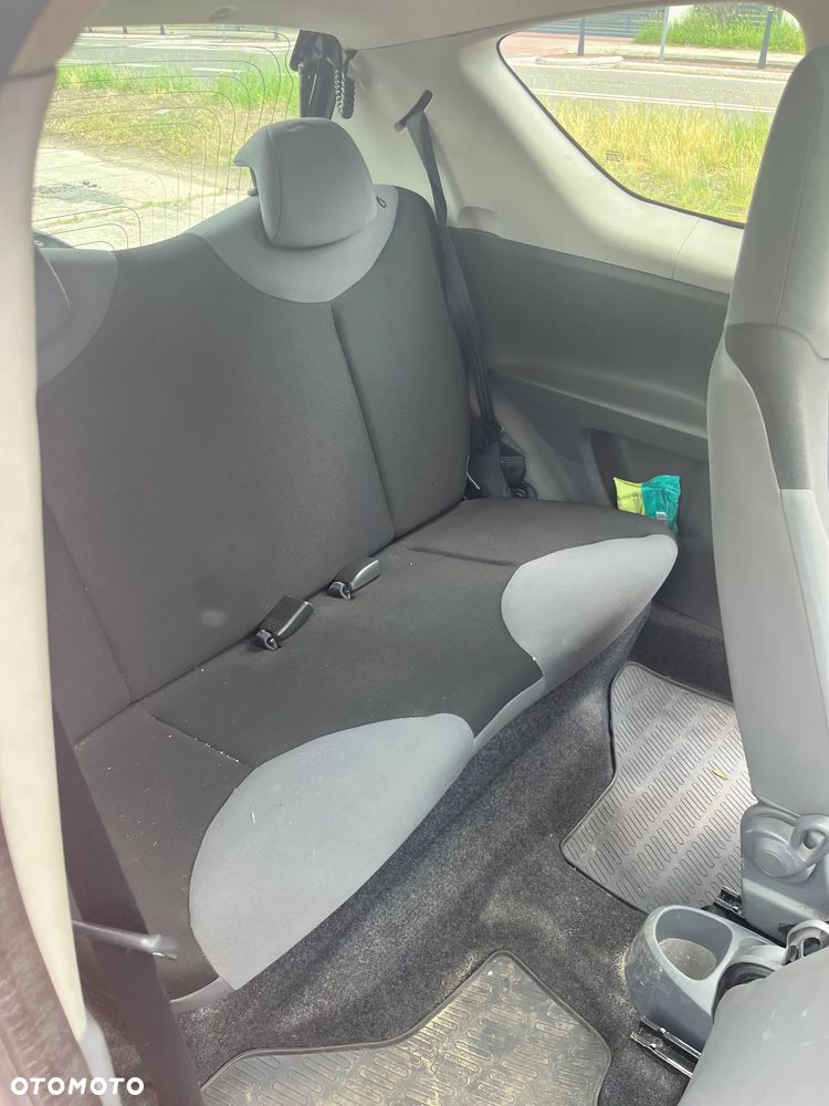 Peugeot 107 1.0 Happy - 9