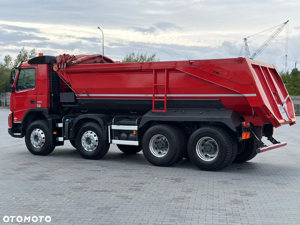 Volvo VOLVO FMX 380 / 8x4 / 13LITROWY SILNIK / EURO 5 / WYWROTKA TYLNOZSYPOWA / KAMERA COFANIA / SERWISOWANA / SPROWADZONA - 19