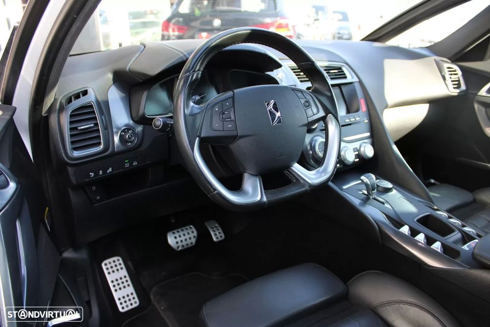 DS DS5 2.0 Hybrid4 Sport Chic - 4