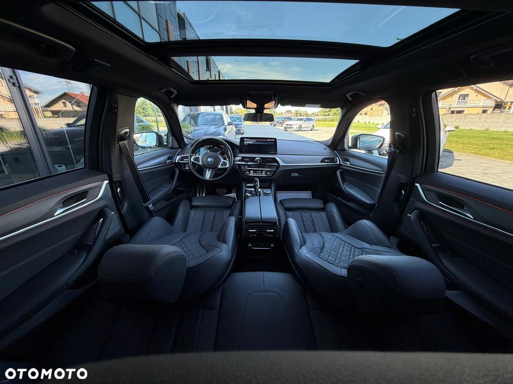 BMW Seria 5 530e xDrive M Sport sport - 15