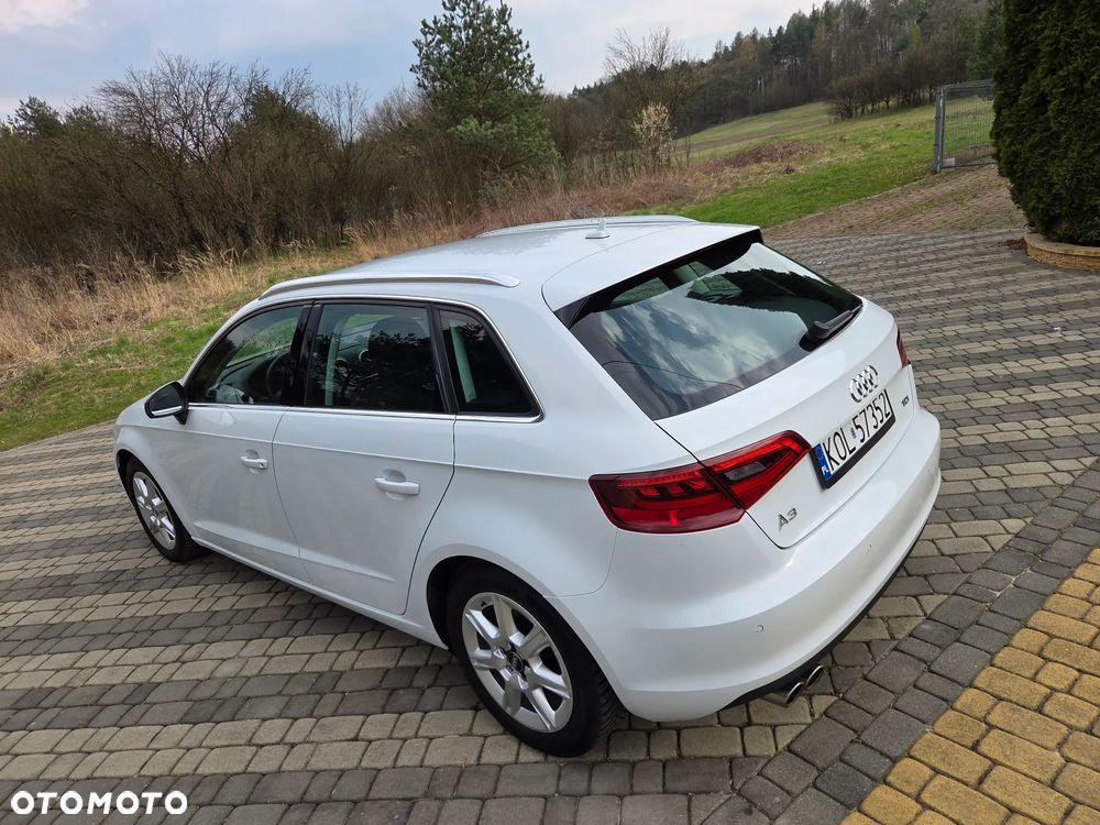 Audi A3 Sportback 2.0 TDI sport - 14