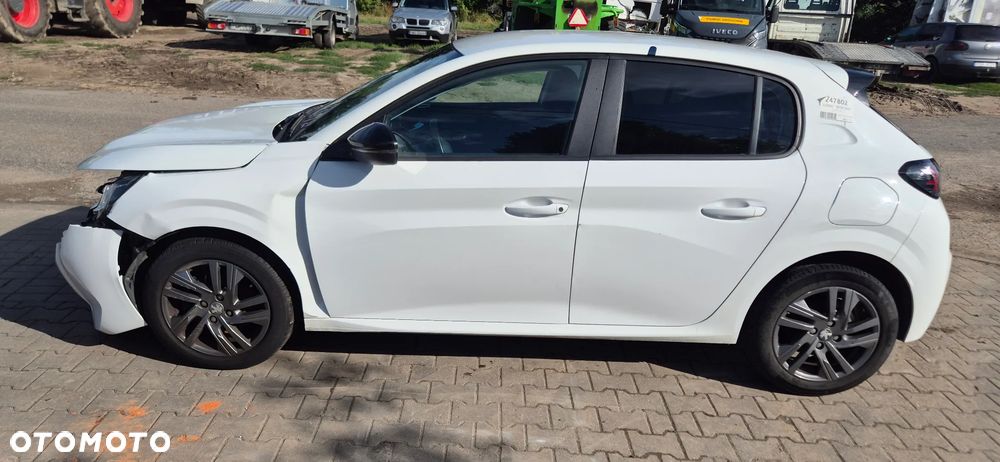 Peugeot 208 1.5 BlueHDi Allure Pack S&S - 8
