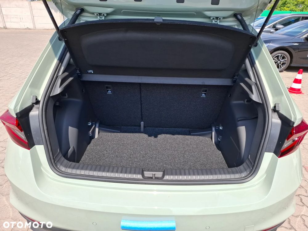 Skoda Fabia 1.0 TSI Drive - 21
