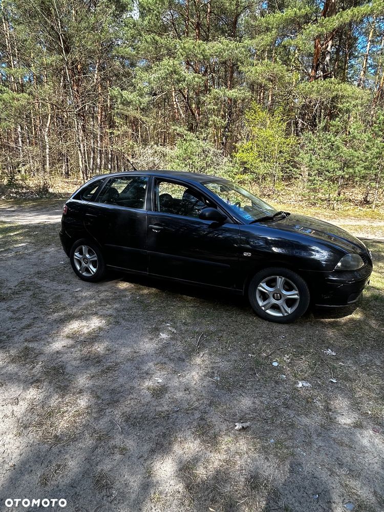Seat Ibiza 1.4 16V Signo - 13