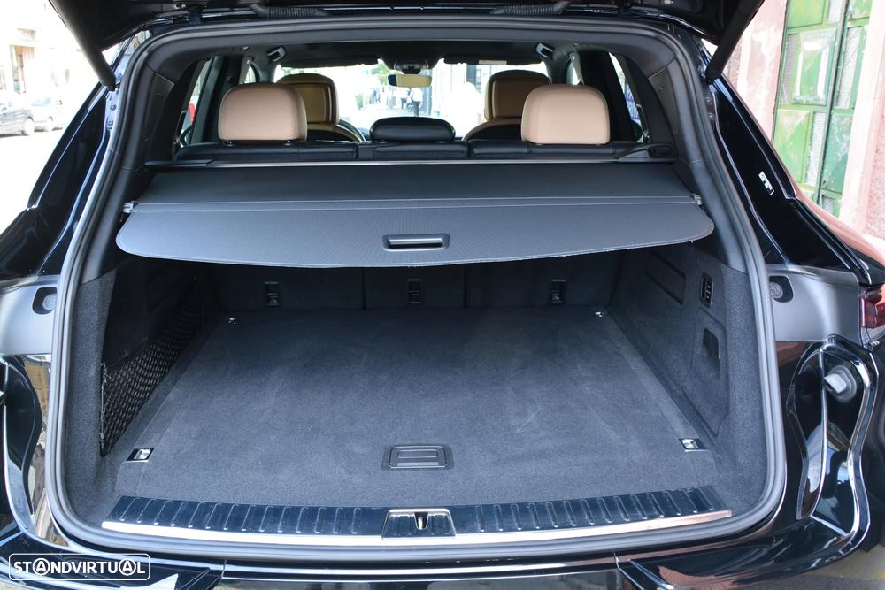 Porsche Cayenne E-Hybrid - 61