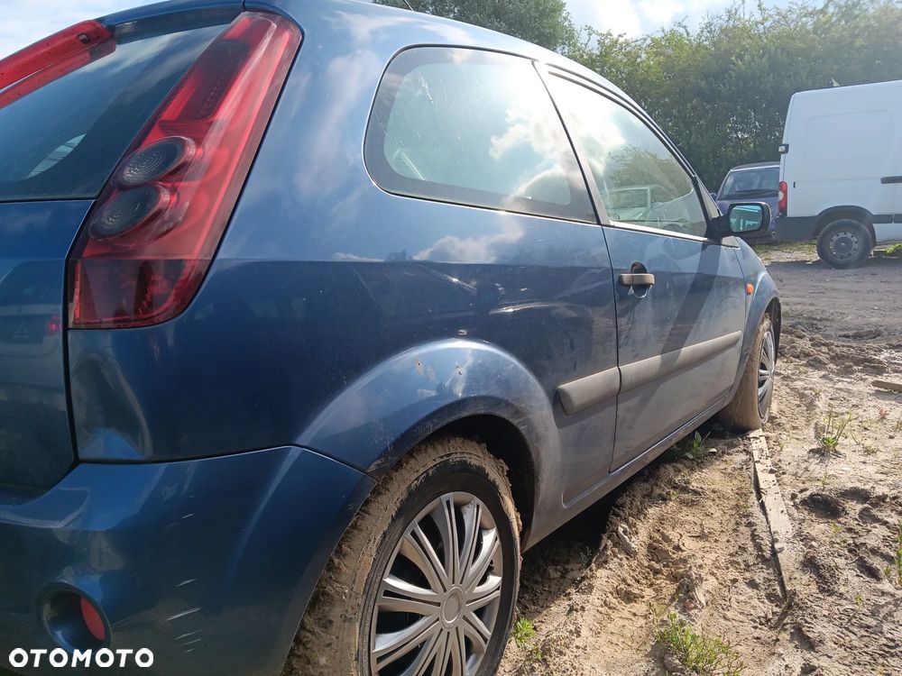 011 / FORD FIESTA / NA CZĘŚCI / - 8