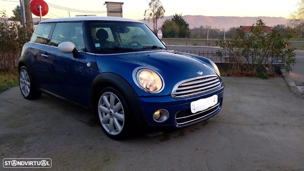 MINI 3 Portas Cooper D - 1