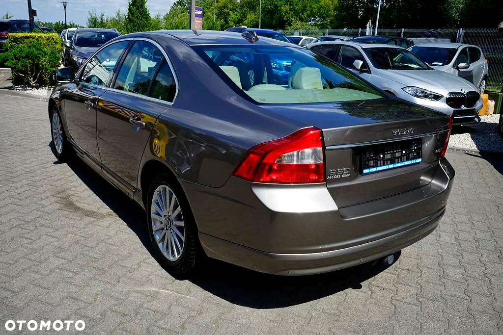 Volvo S80 2.5T Momentum - 8