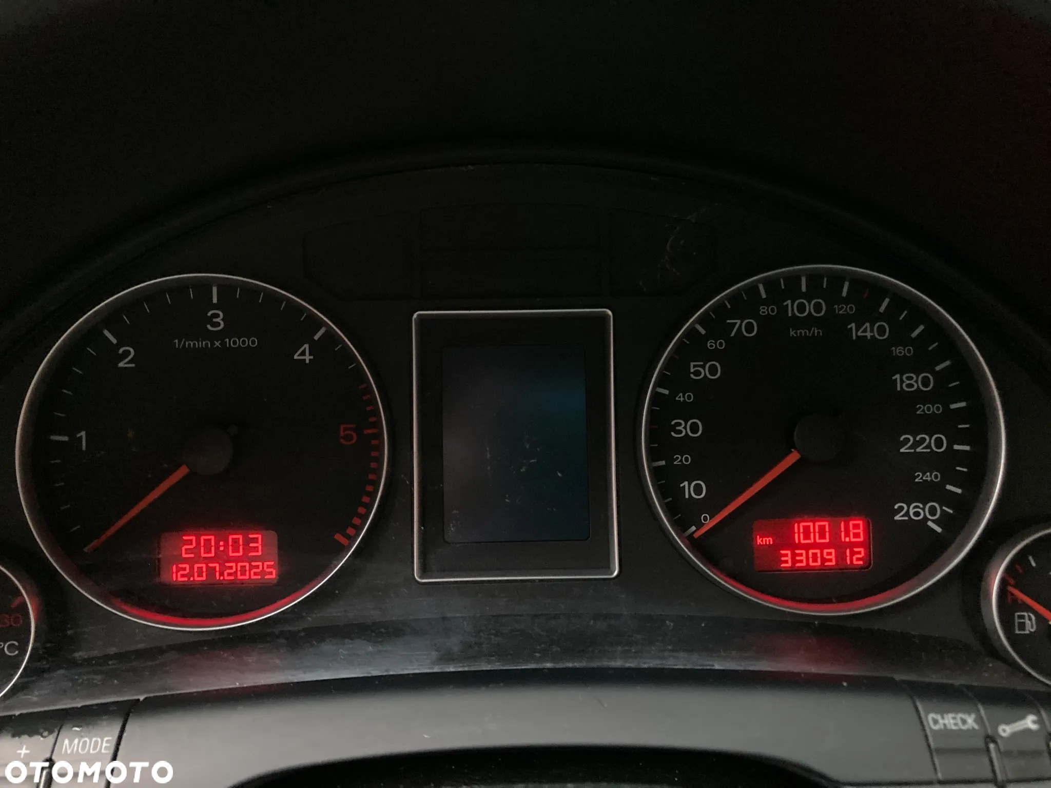 Audi A4 Avant 2.0 TDI - 12
