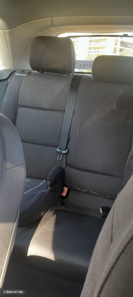 Audi A3 2.0 TDI Ambiente - 5