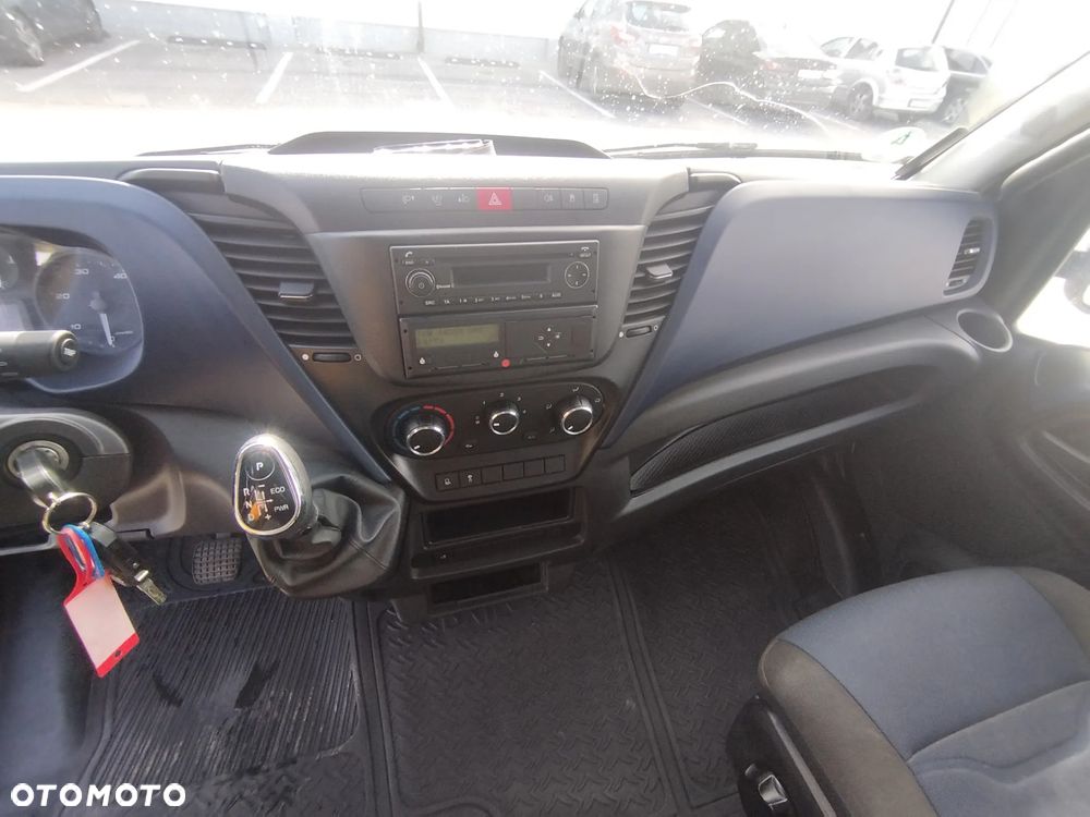 Iveco Daily - 33