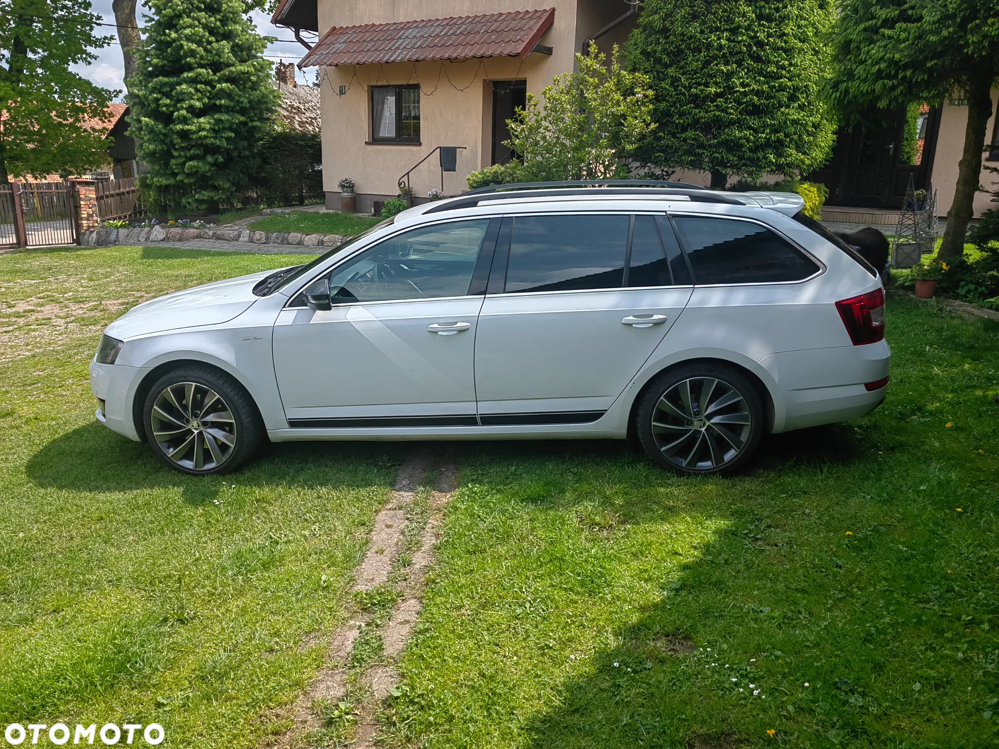 Skoda Octavia 2.0 TDI 4x4 L&K DSG - 5