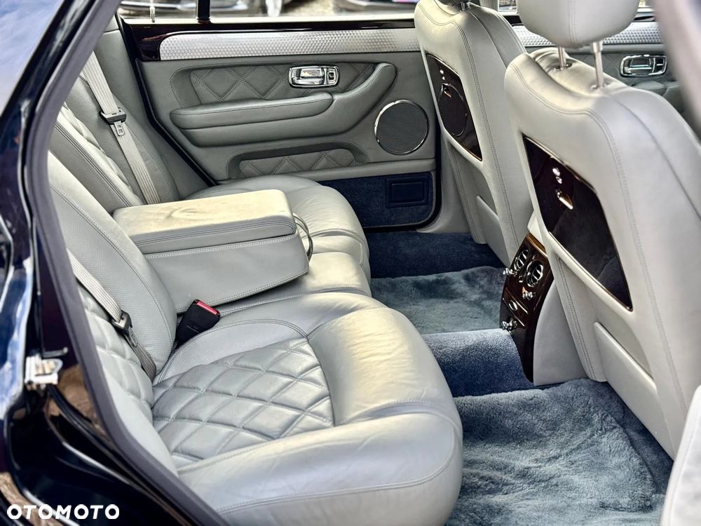 Bentley Arnage - 17