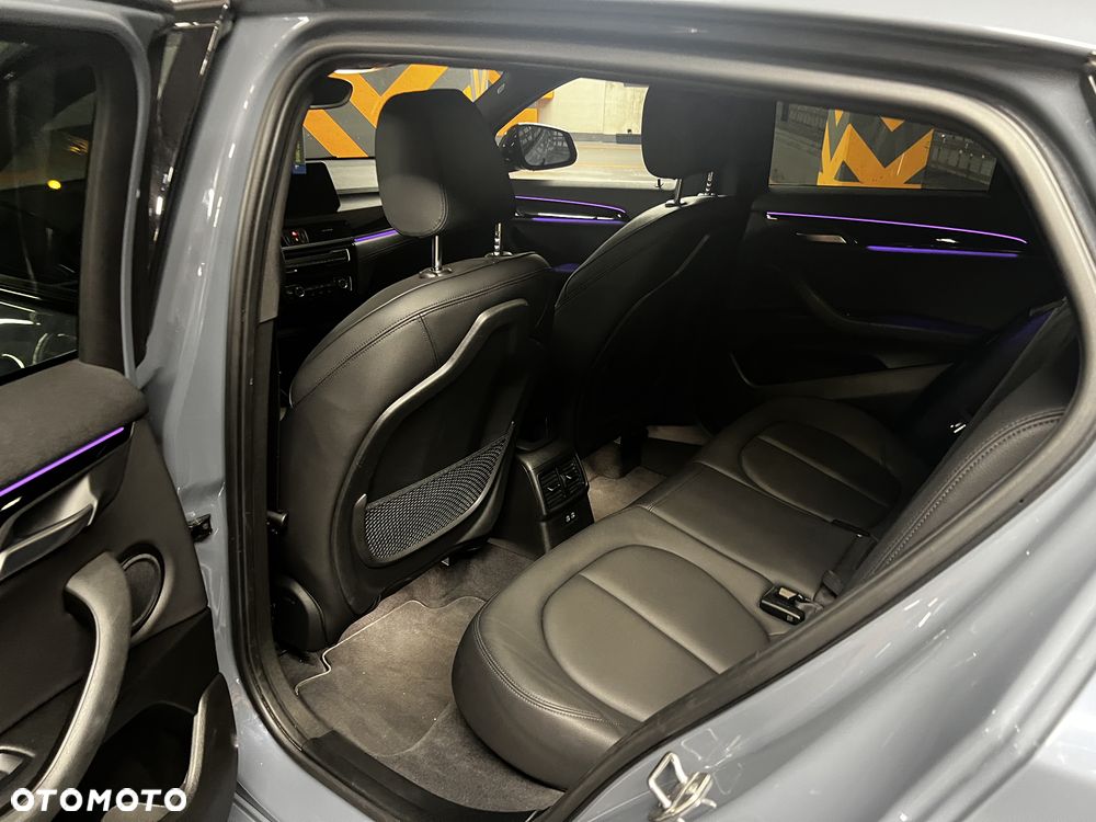 BMW X2 - 12