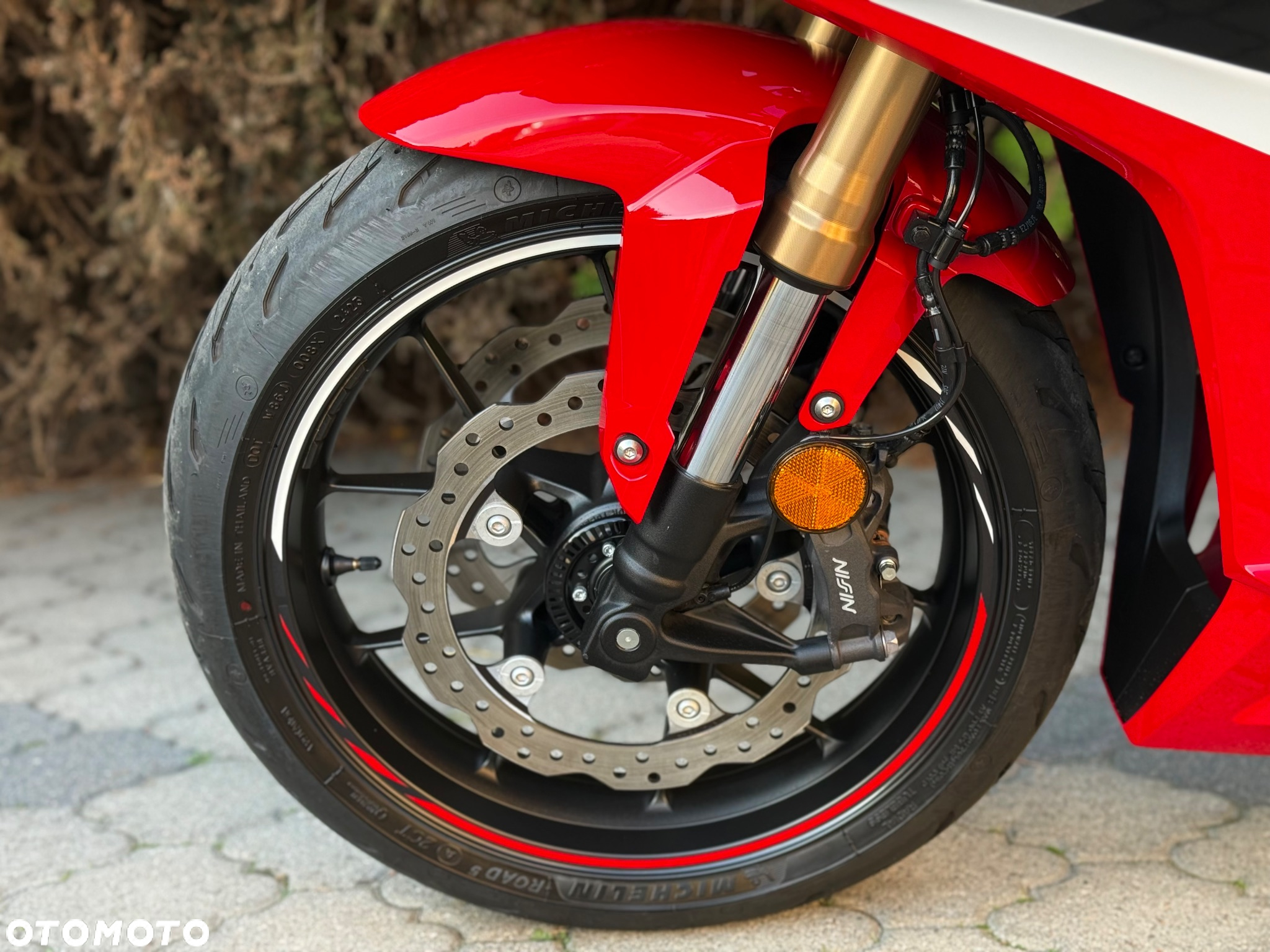 Honda CBR - 27