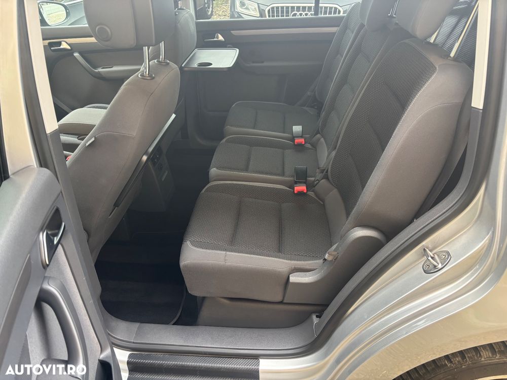 Volkswagen Touran 1.6 TDI DPF BlueMotion Technology DSG Comfortline - 7