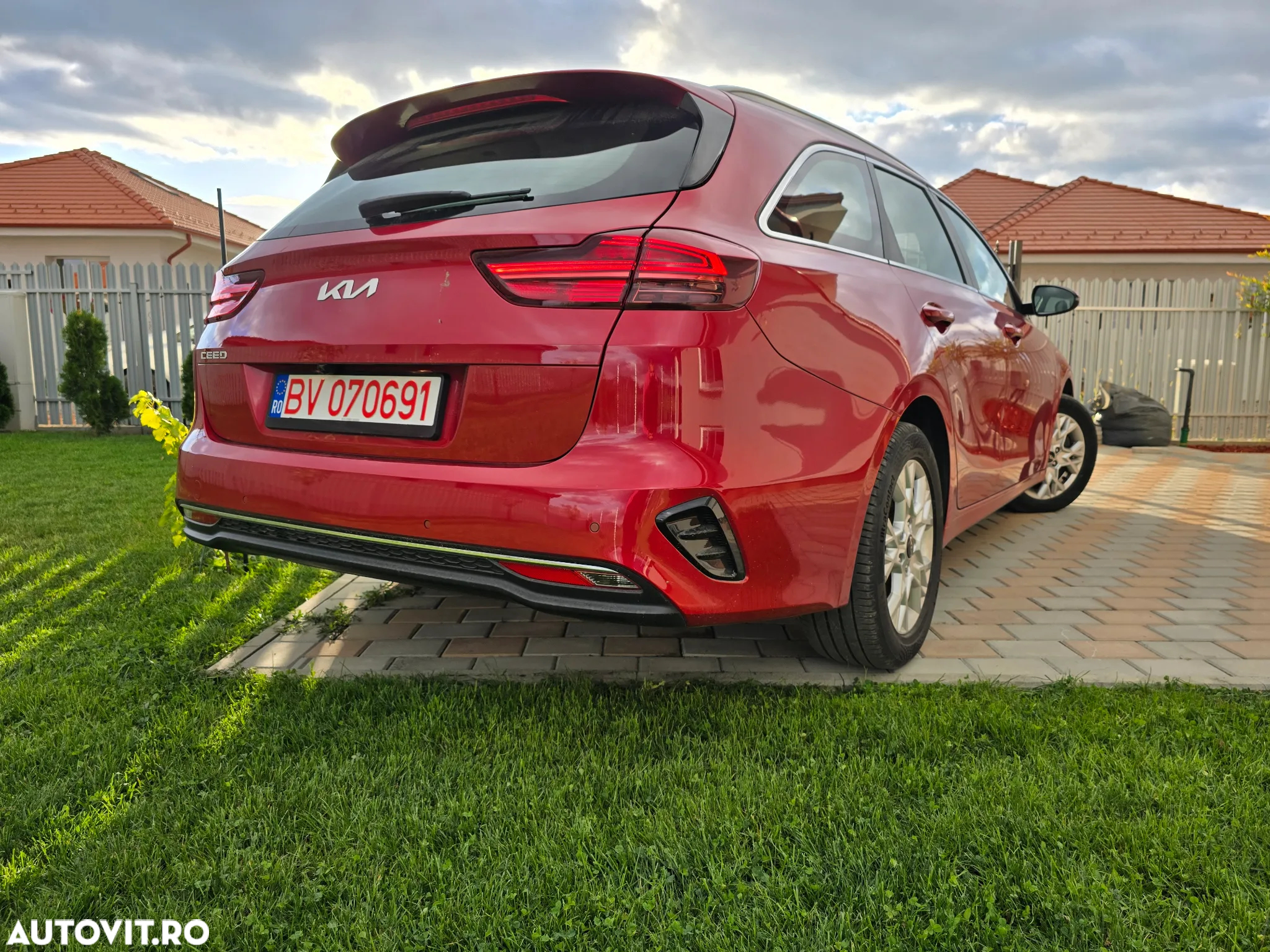 Kia Ceed 1.6 DSL MHEV 6iMT HP Best - 4