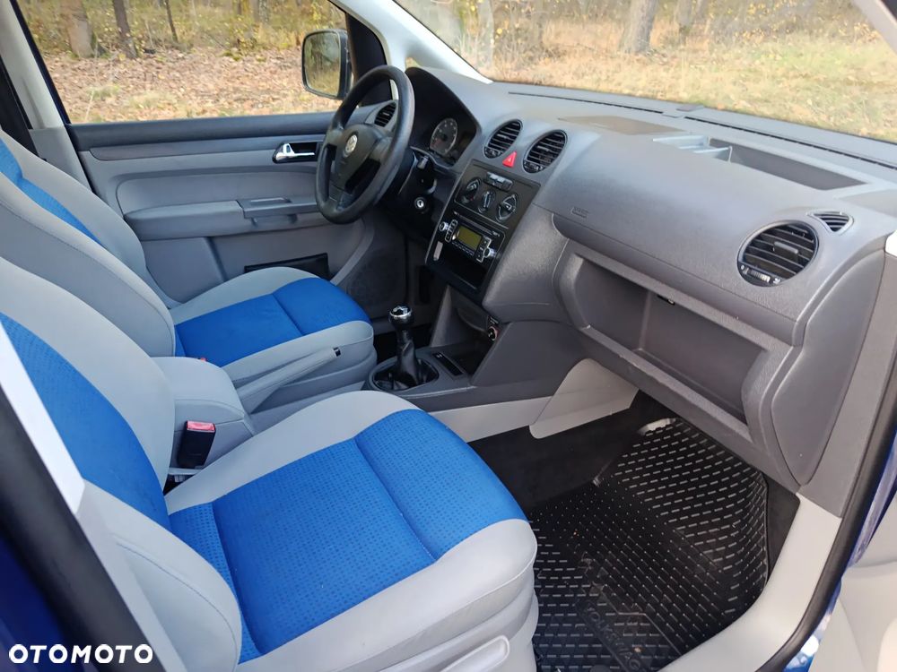 Volkswagen Caddy 1.6 Life (7-Si.) - 18